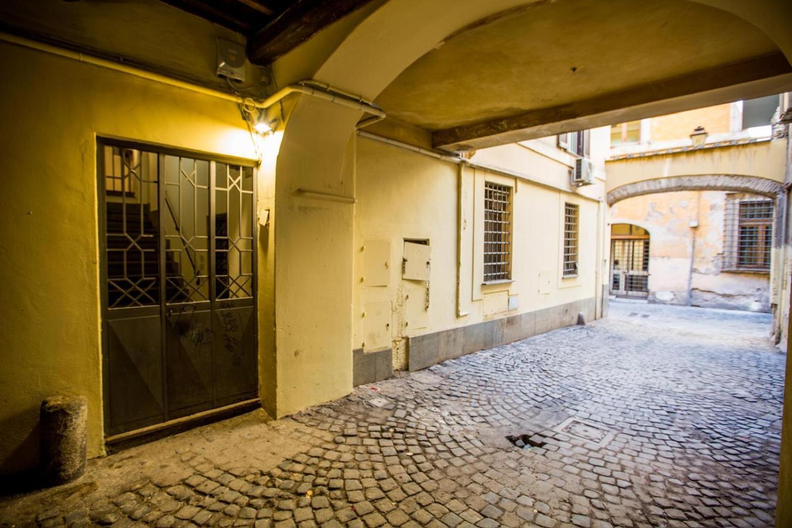 Apartment Campo De Fiori