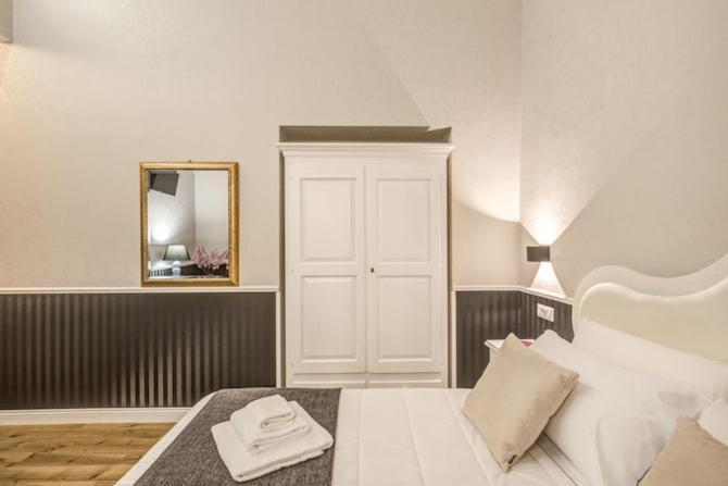 Pensión Smart Lux Veneto Roma
