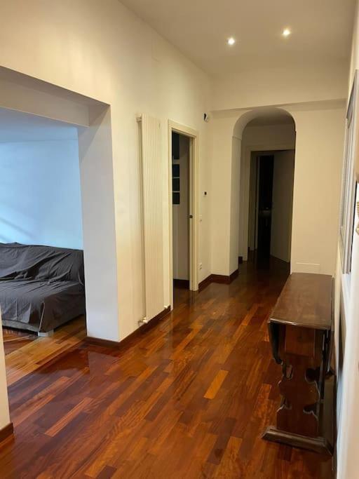 Apartment In Centro Storico Vicino La Stazione Termini *