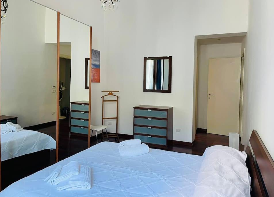 Apartment In Centro Storico Vicino La Stazione Termini Rome