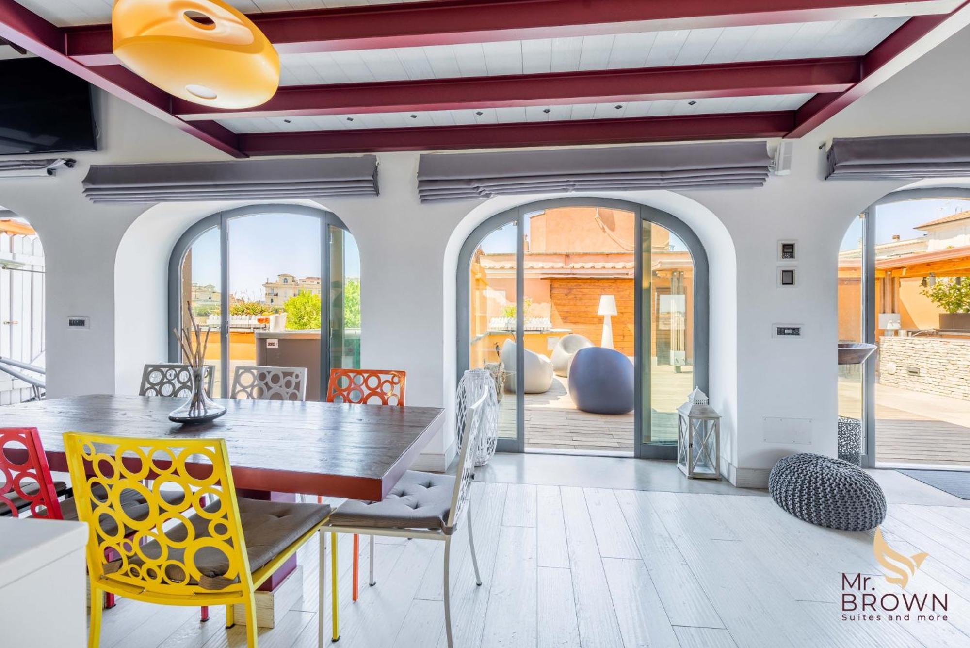 Mrbrown Luxury Terrace With Pool Appartamento