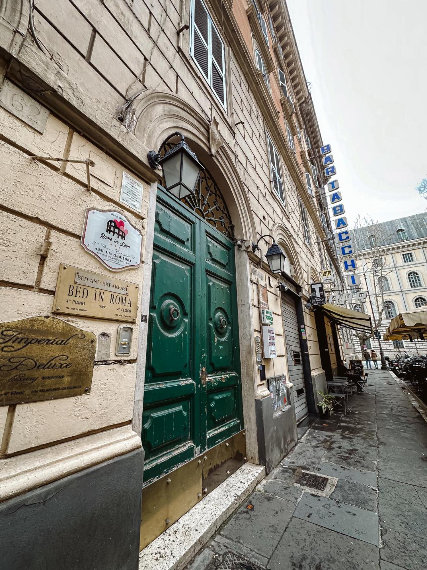 In - Termini Train Station Bed and breakfast Roma