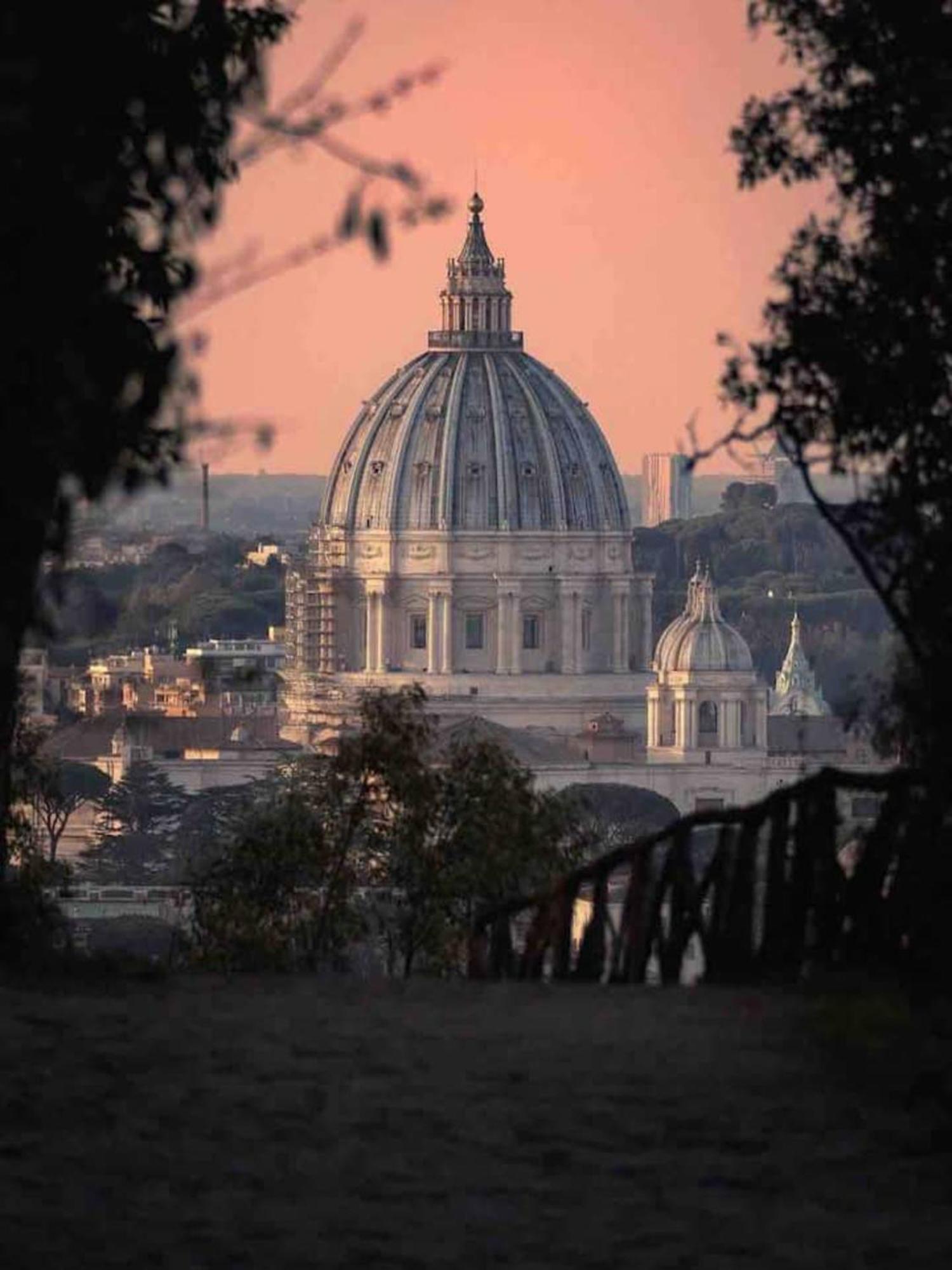 Angelico Deluxe Near Vatican Holiday home *