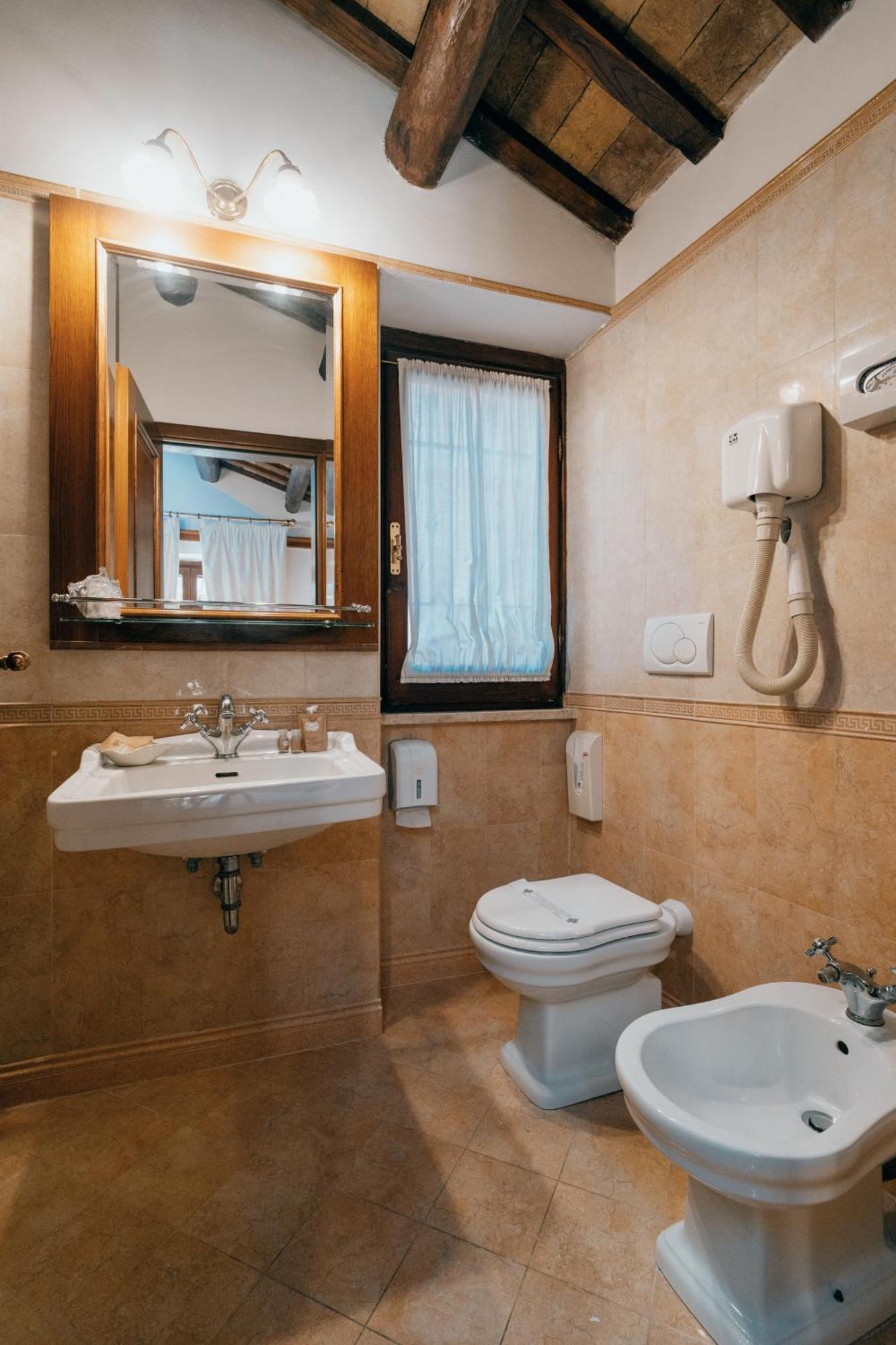 Pantheon Hotell