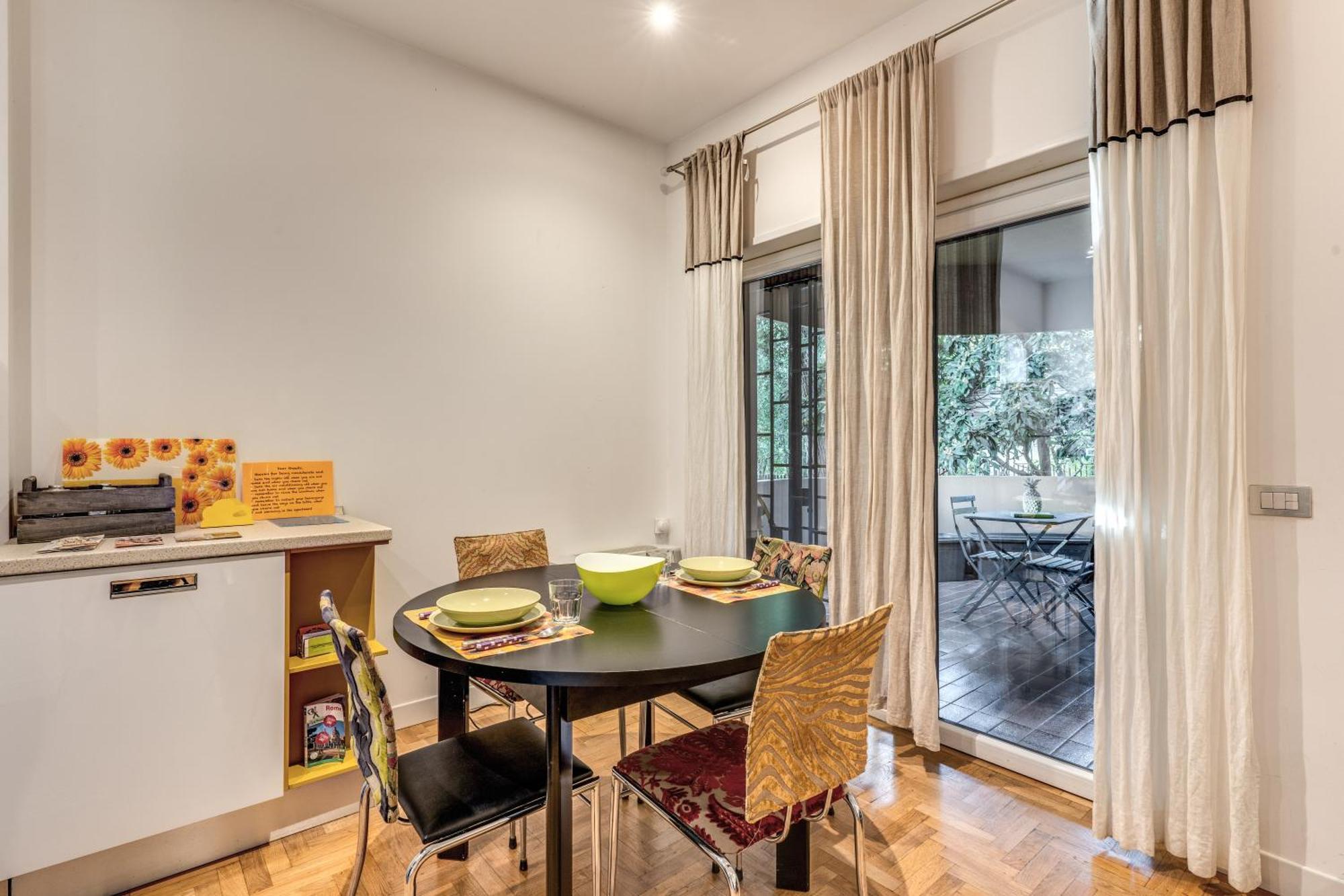 Romantic Piccolomini Lux Apartment
