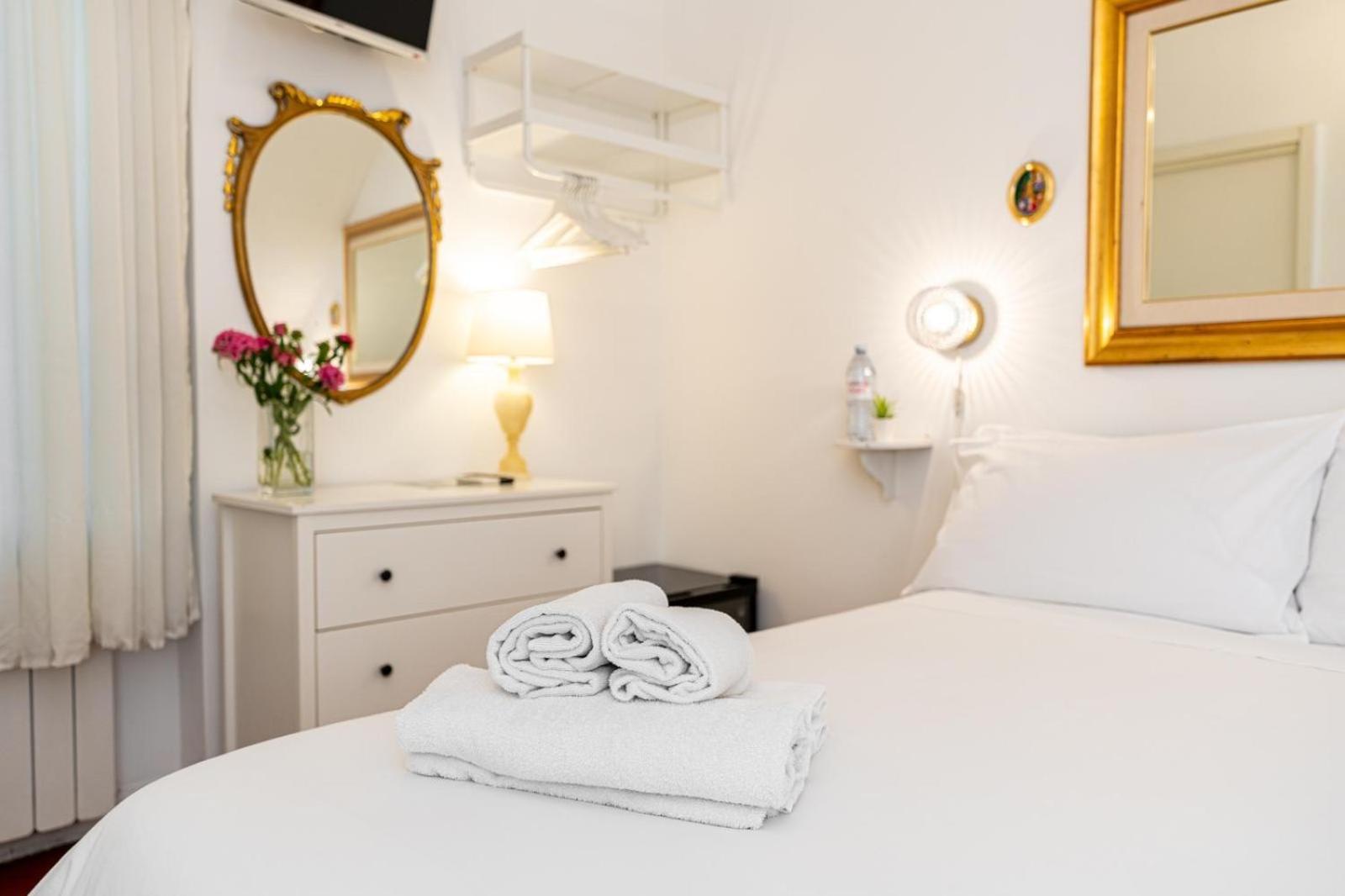 Al Ponte Del Papa B&B 3* Rom