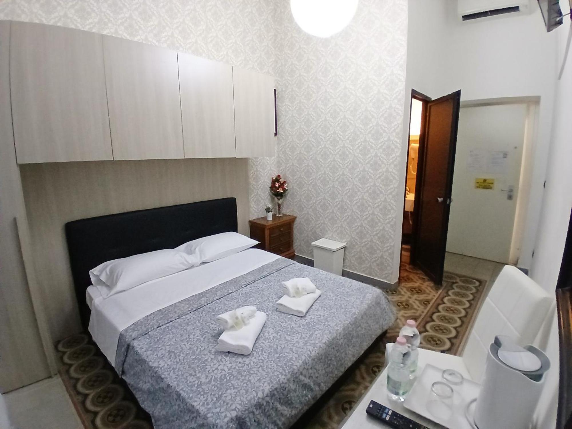 Anas Prime Place * Roma