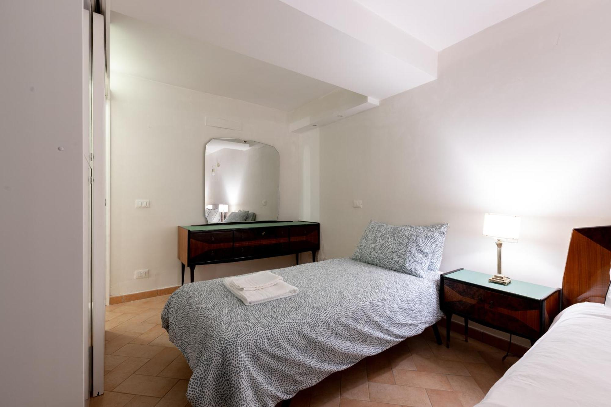 Appartamento Peaceful Hidden Gem Near Metro A And Colosseum Roma