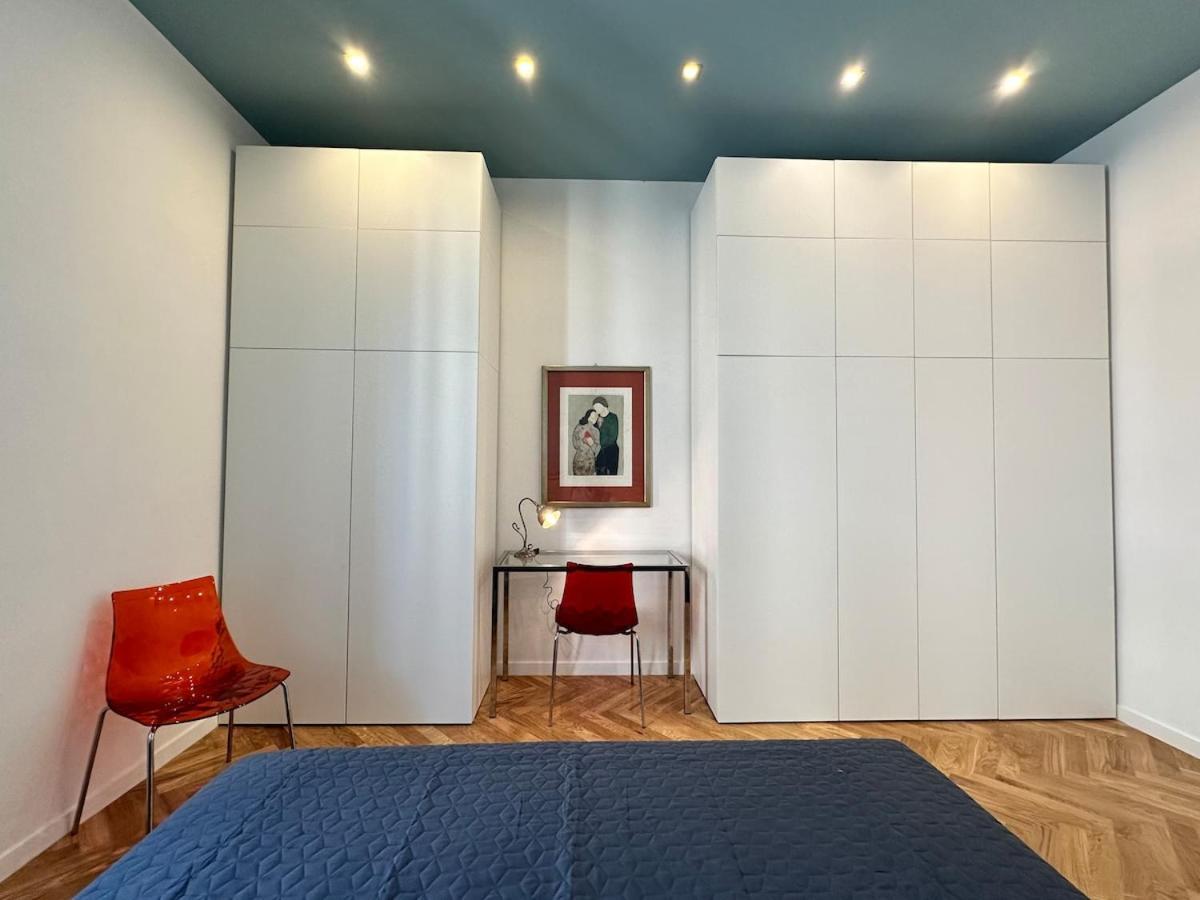 Bright House * Roma
