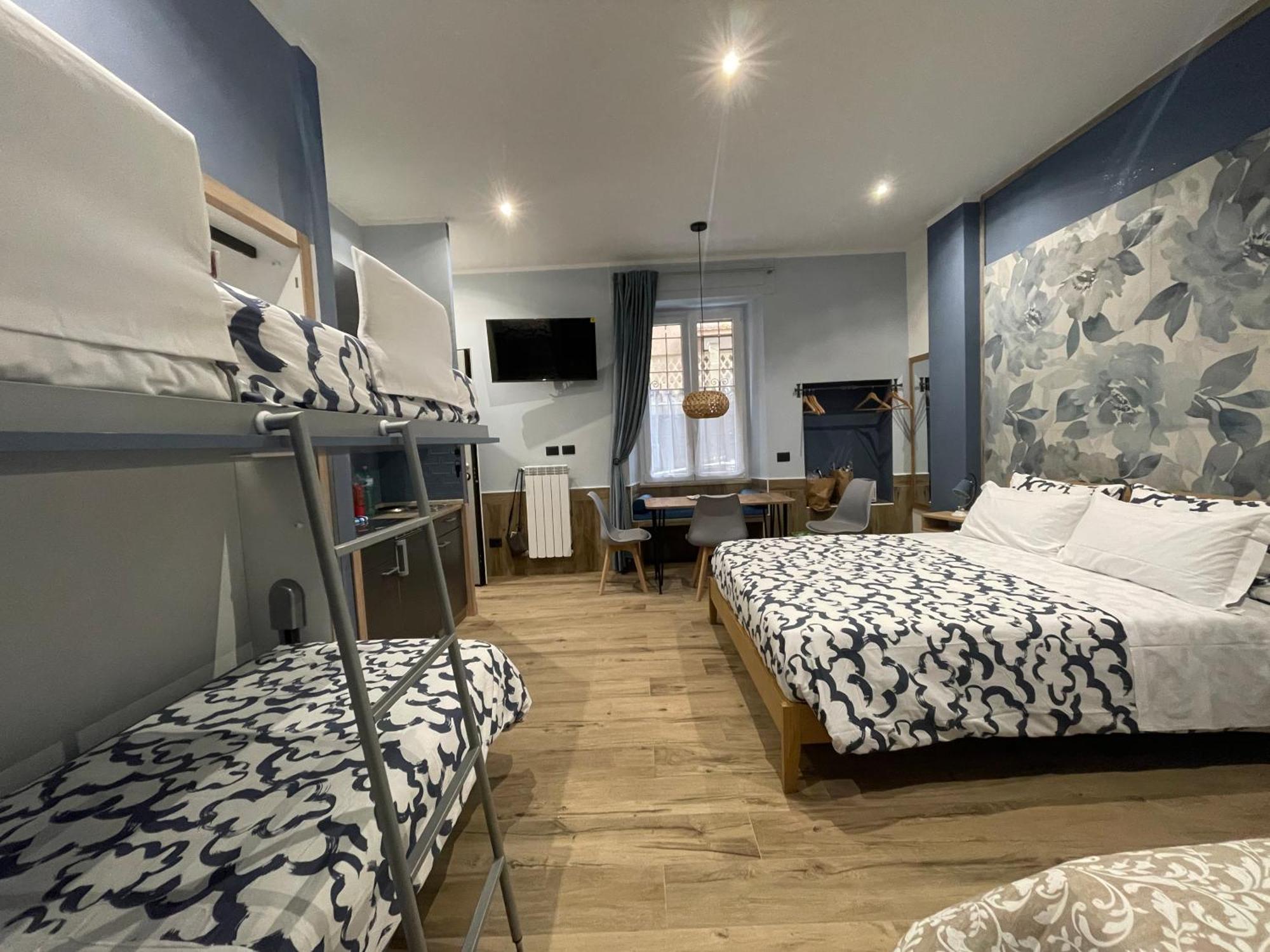 Helle Hus - 200m From Piazza Bologna Metro And 10 Minutes From The Colosseum Roma
