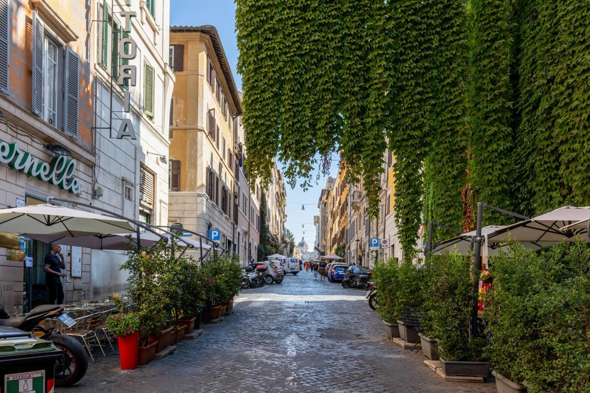 Domus 15 - Rome