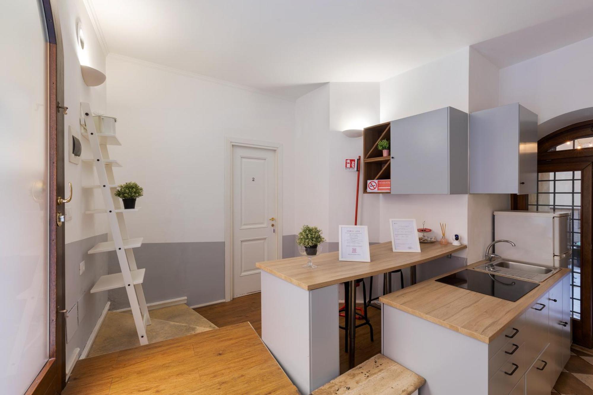 Domus 15 - Rome