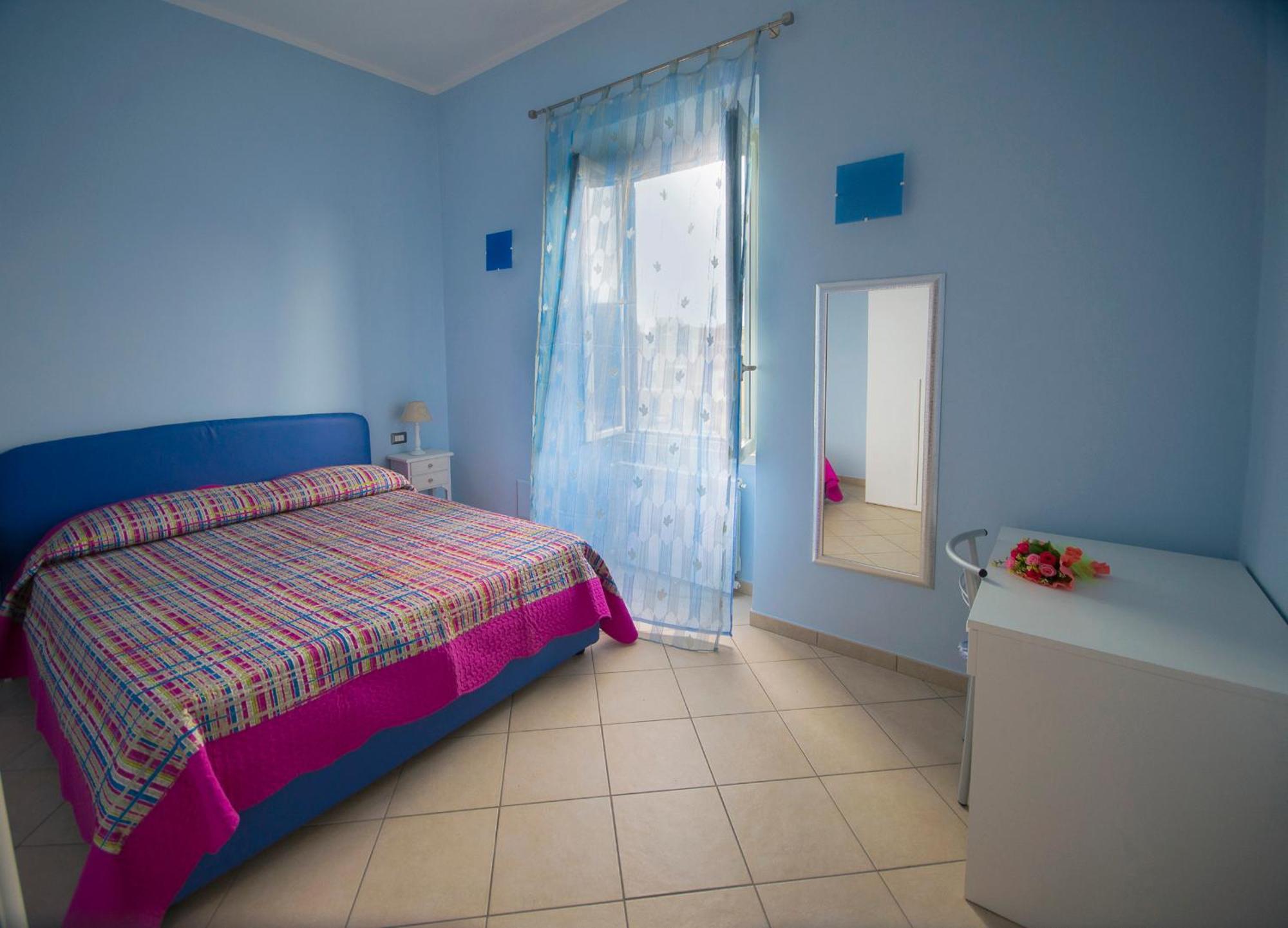 Ad Duas Lauros Bed and breakfast Roma