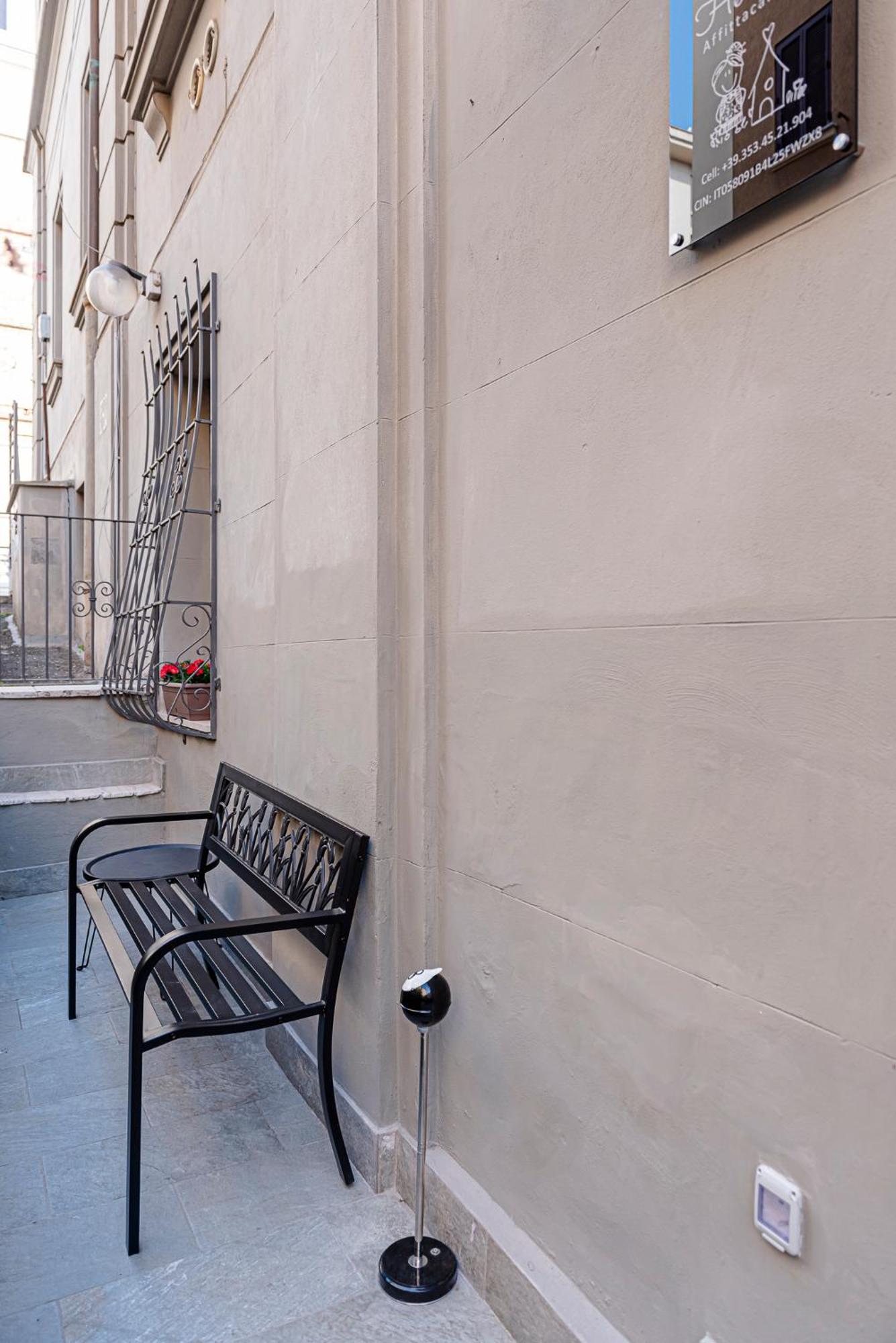 Gjestgiverier Helle Hus - 200m From Piazza Bologna Metro And 10 Minutes From The Colosseum