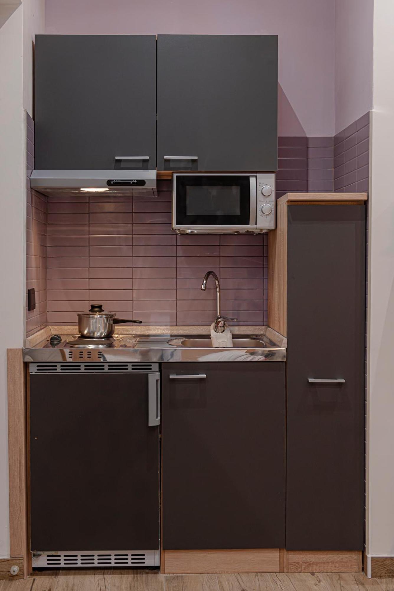 Helle Hus - 200m From Piazza Bologna Metro And 10 Minutes From The Colosseum *