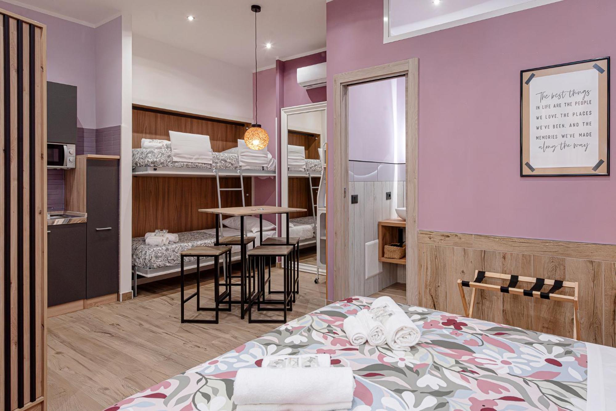 Gjestgiverier Helle Hus - 200m From Piazza Bologna Metro And 10 Minutes From The Colosseum Roma