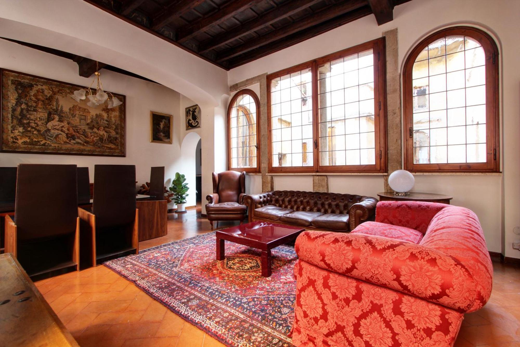 Appartamento Centro Storico - Palazzo Avila '500