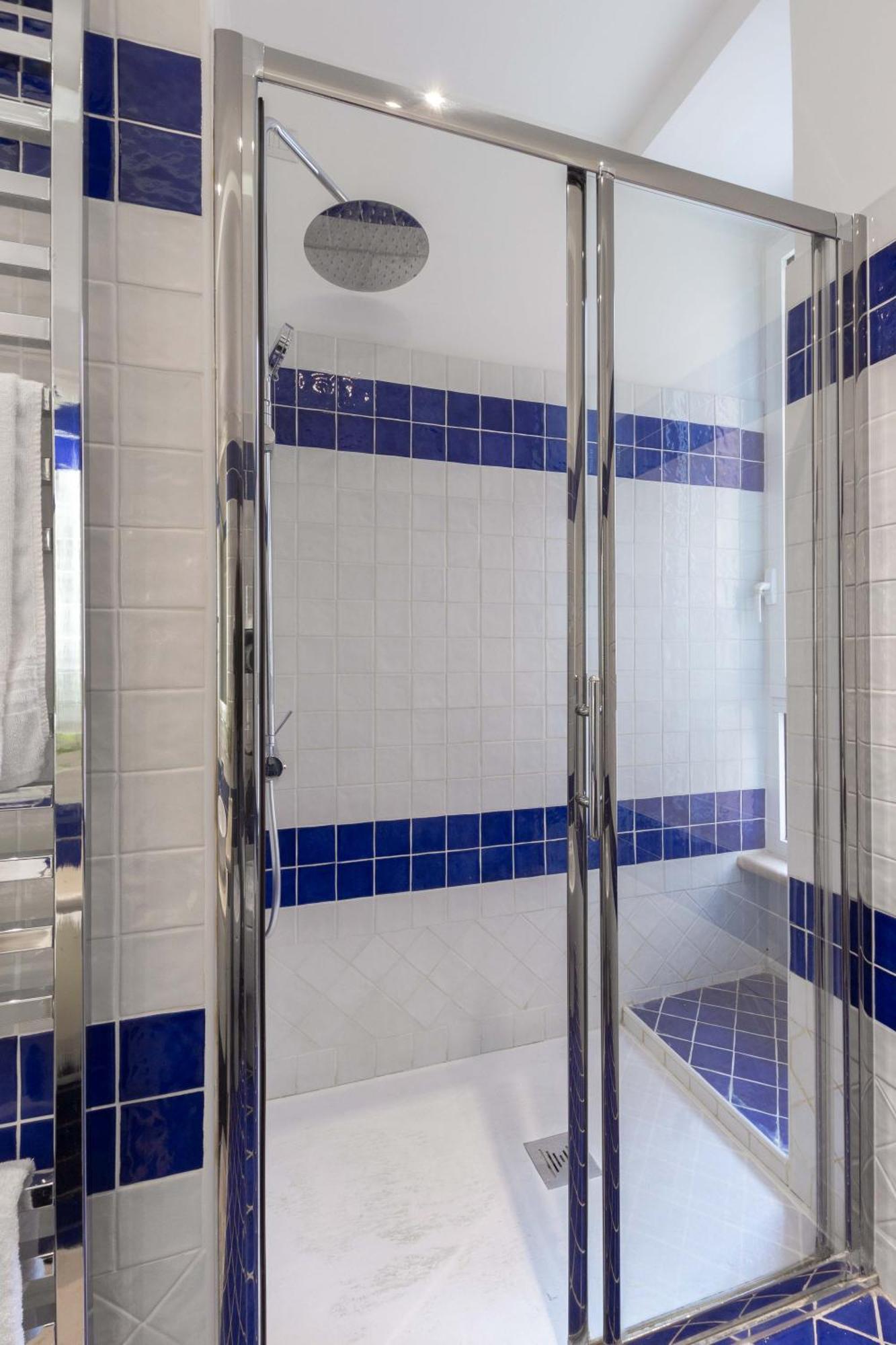 Gjestgiverier Domus Alberico 2*