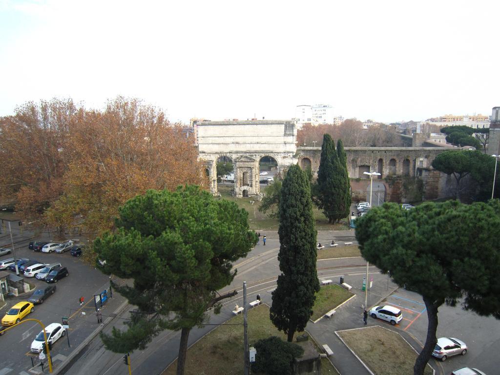 Adelina Gjestgiverier Roma