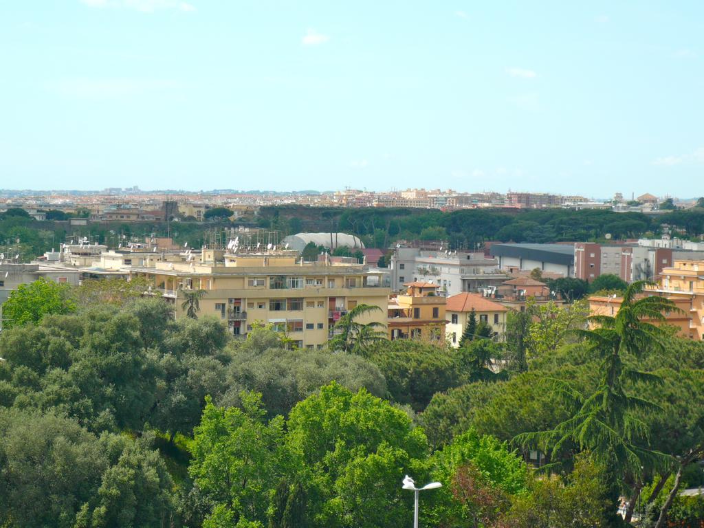 Da Roy A Cinecitta Bed & Breakfast