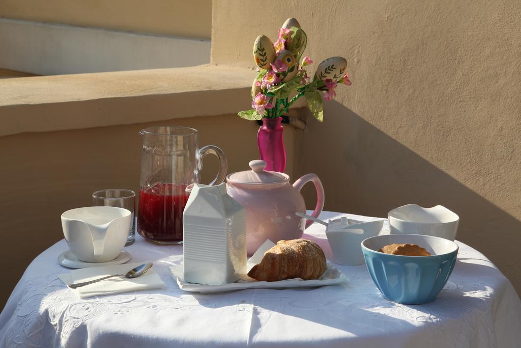 Big Johnny B Bed and breakfast 2*