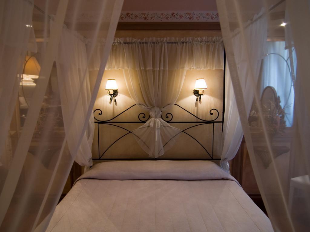 Les Suites 3* Roma