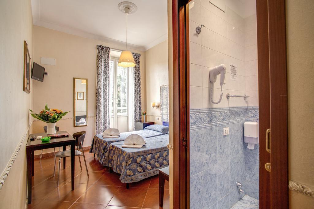 Hotel Picasso *