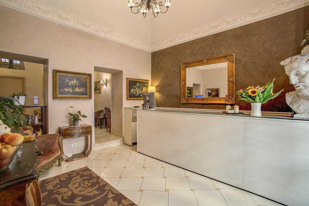 Hotel Picasso *