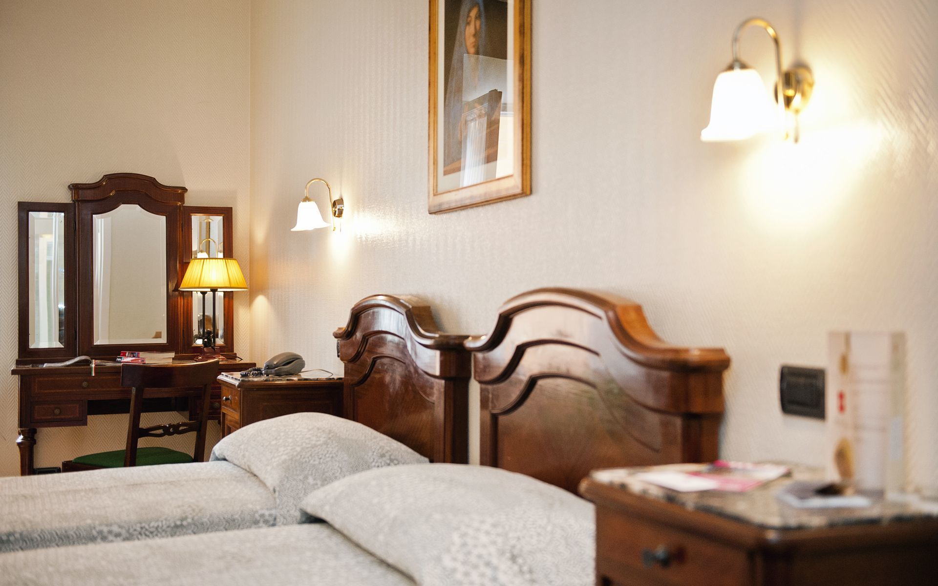 Hotel Trevi Collection - Gruppo Trevi 4*