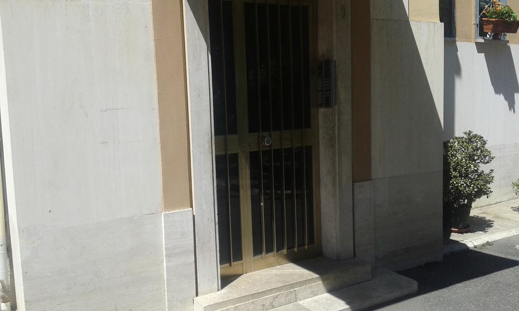 Casa Garbata Rom
