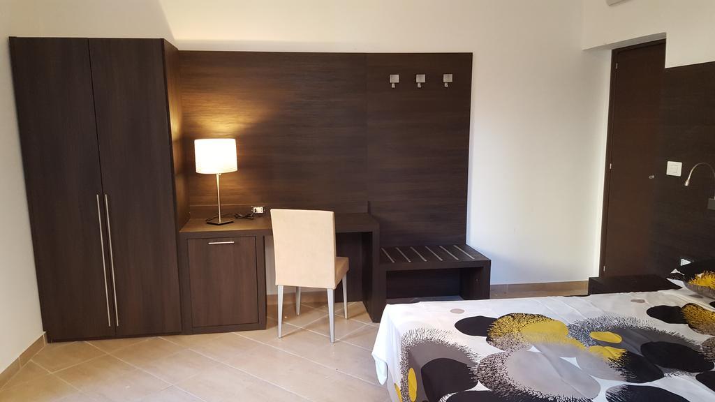 Gjestgiverier Finestra Su Monti 3*
