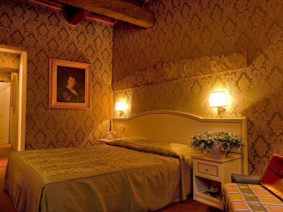 Residenza Canova Tadolini - Gjestgiverier
