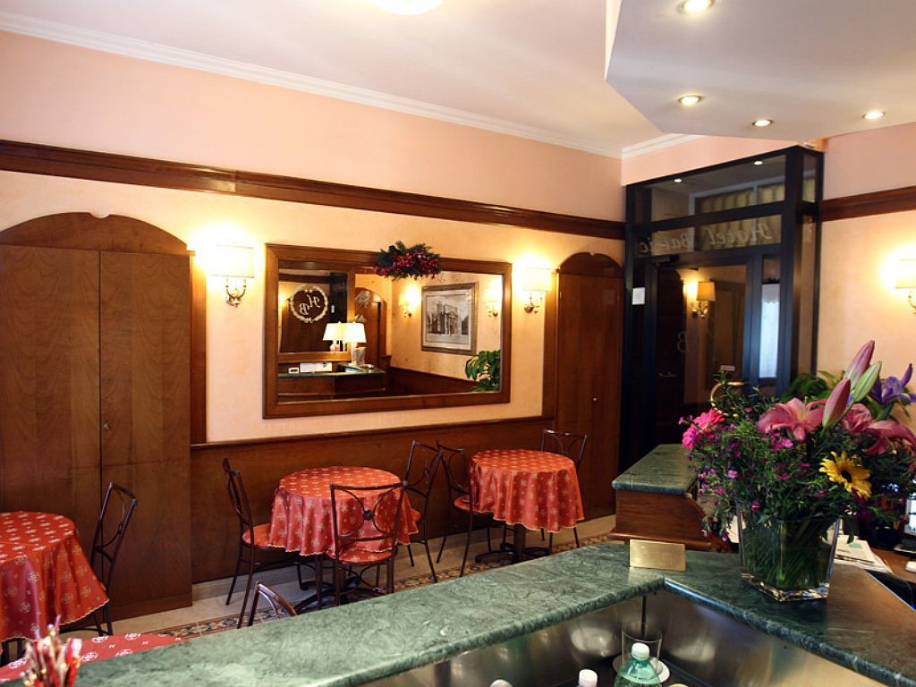 Baltik Hotell 2*