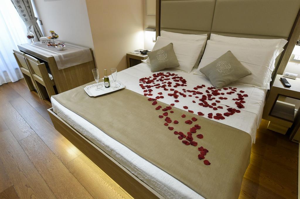 Domus Clara 3* Rom