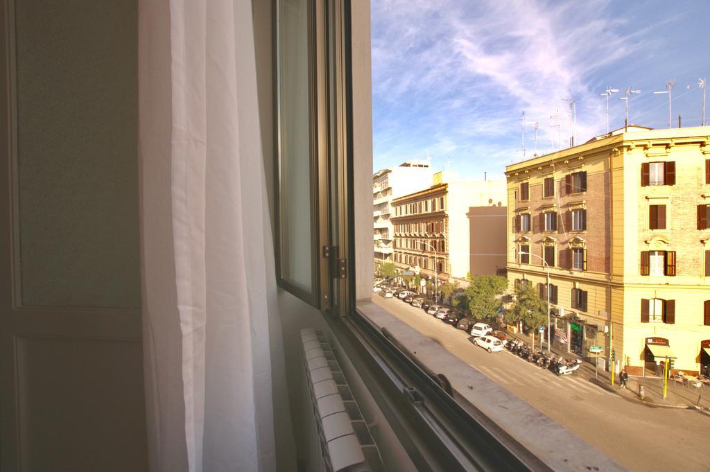 Domus In Laterano Apartment *