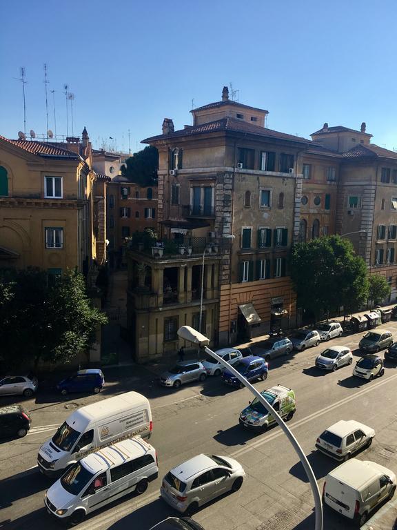 Domus In Laterano Apartment
