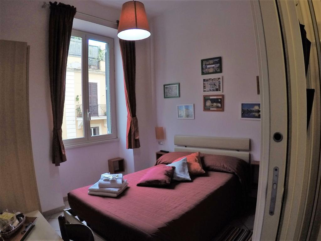 Dama Di Casa de hóspedes Roma