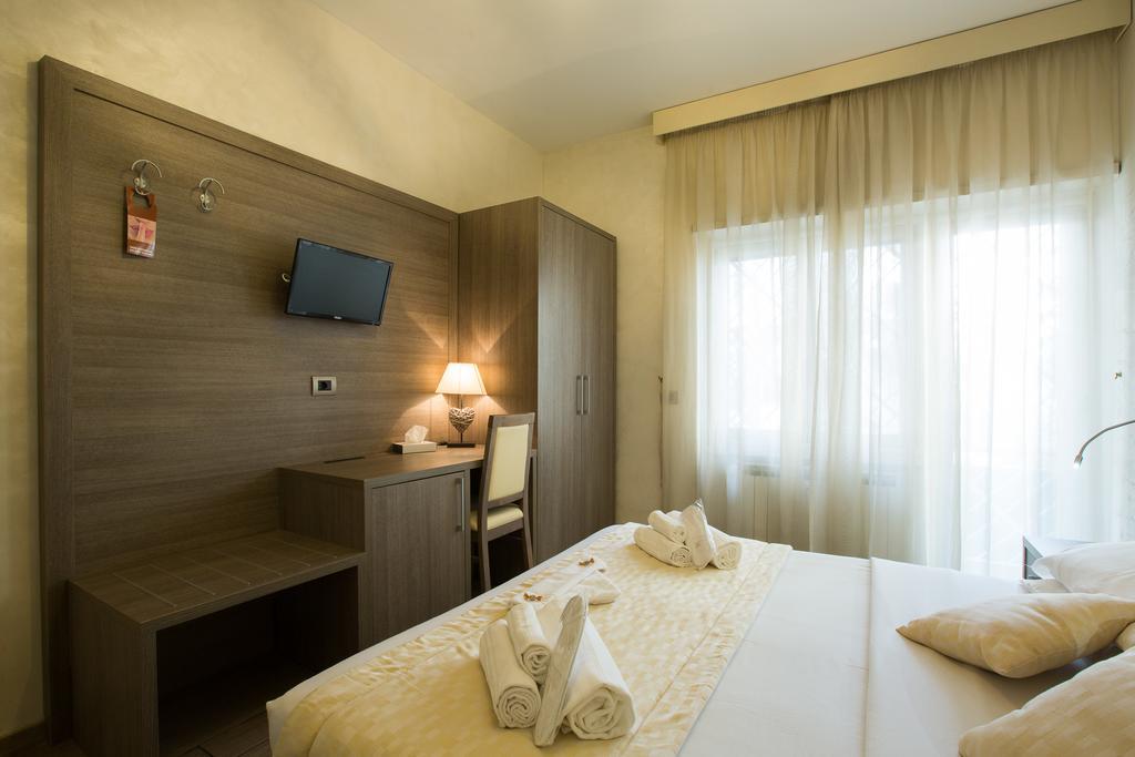 Relais Tiburtina Alojamento de Acomodação e Pequeno-almoço