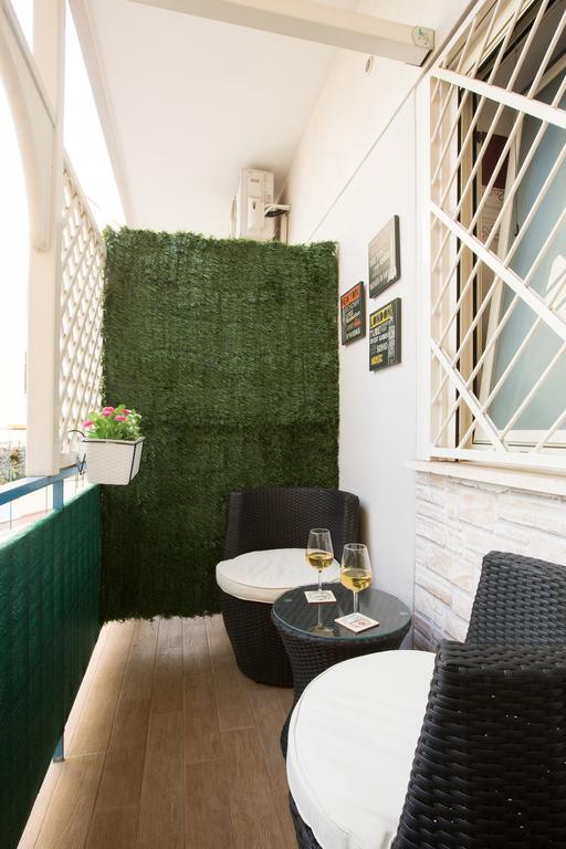 Relais Tiburtina Alojamento de Acomodação e Pequeno-almoço 2*