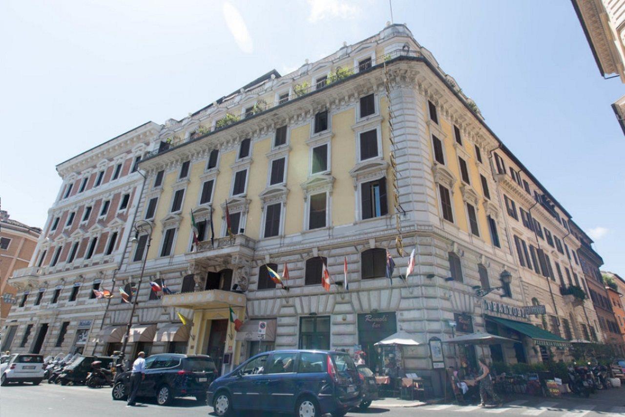 Hotel Genio 4*
