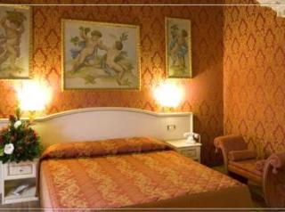 Gjestgiverier Residenza Canova Tadolini - 4*