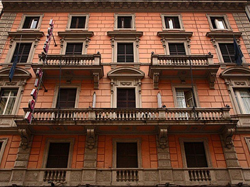 Giada Hotel 3*