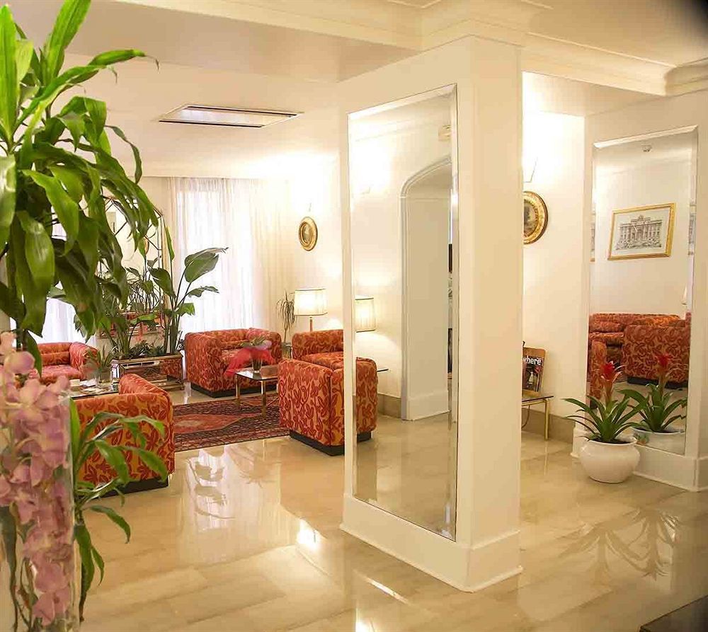 Hotell Cecil 3*