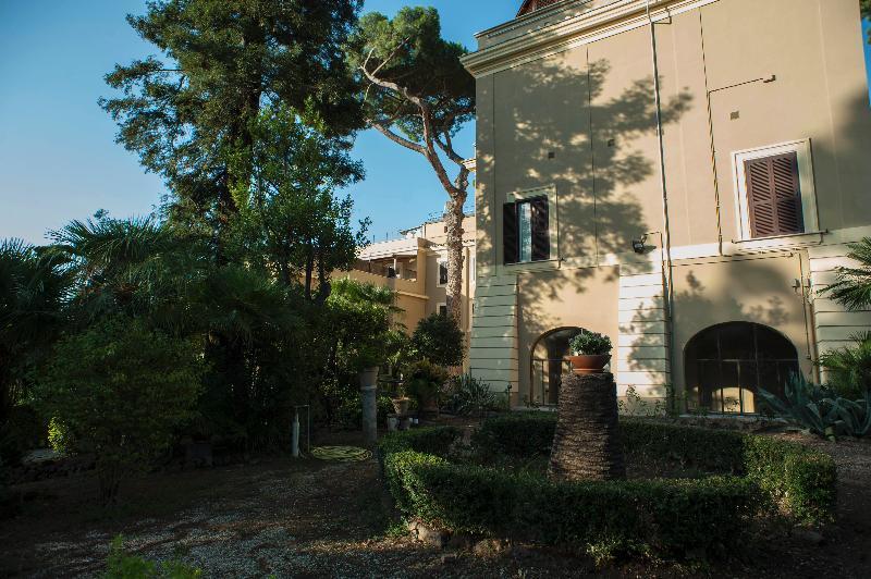 Angelina - Casa Per Ferie 3* Roma