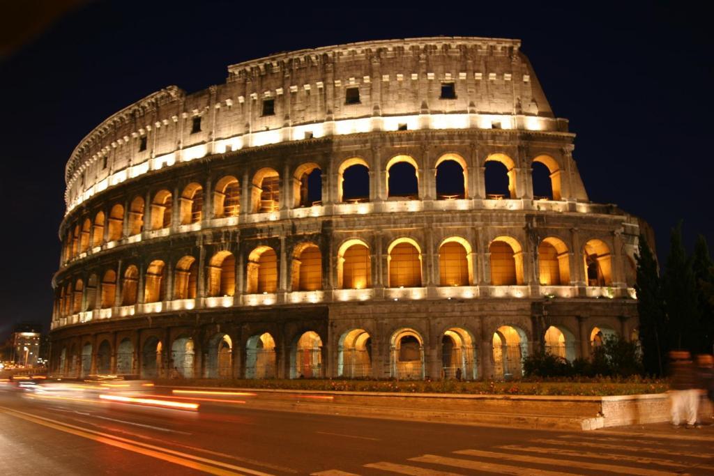 Downtown Roma