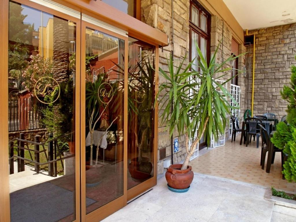 Hotel Nova Domus Aurelia Rome