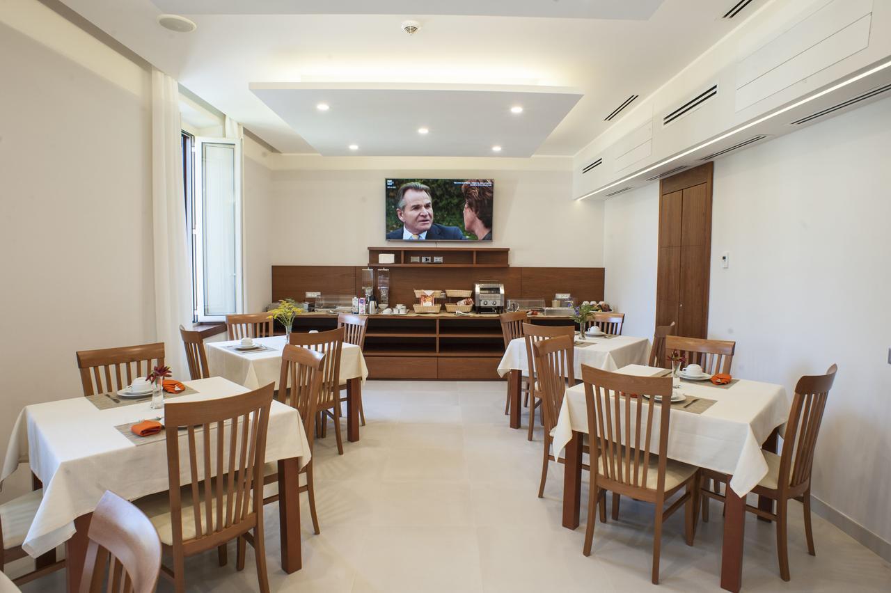 Hotel Angelina - Casa Per Ferie 3*