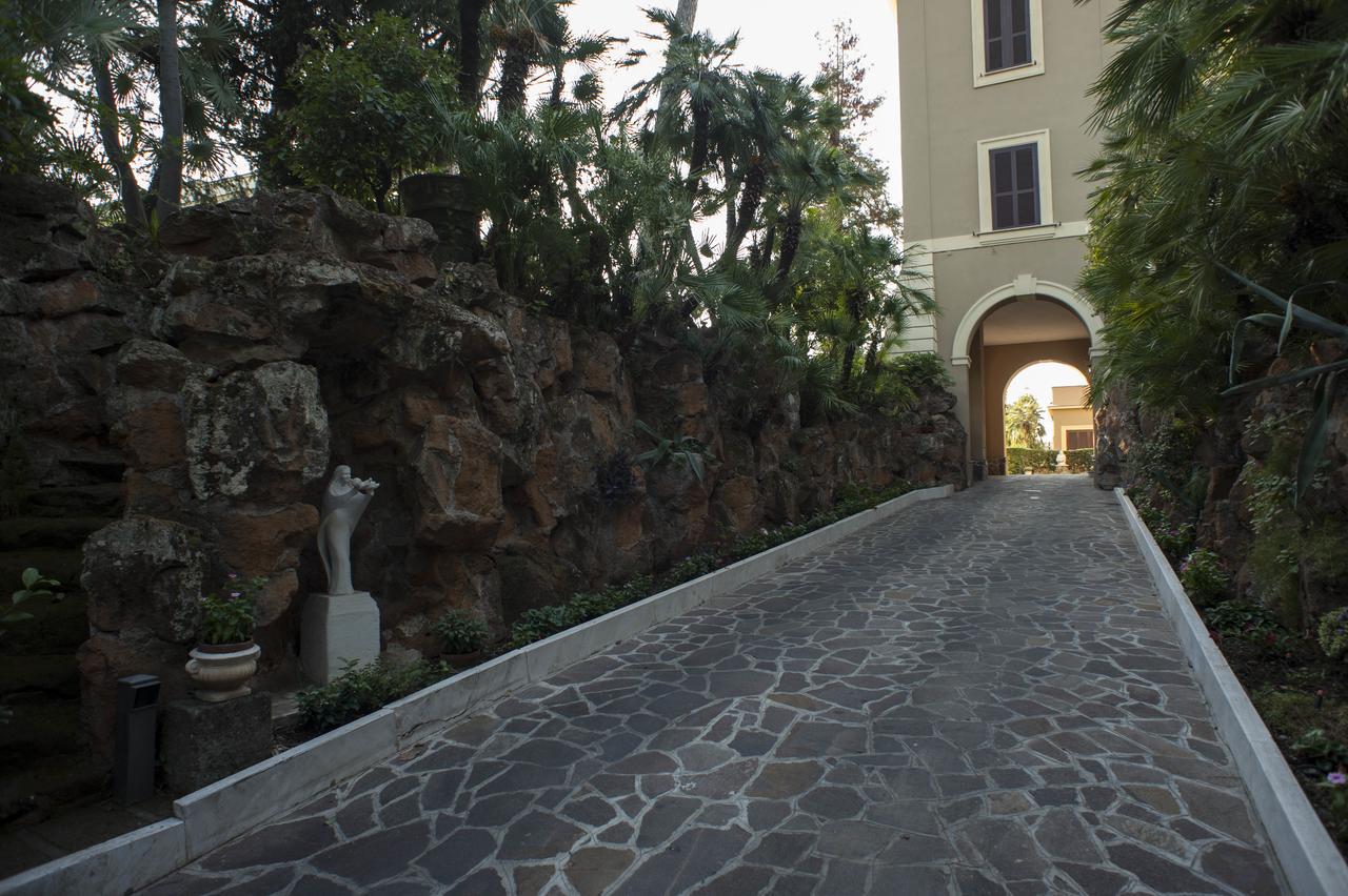 Hotel Angelina - Casa Per Ferie 3*