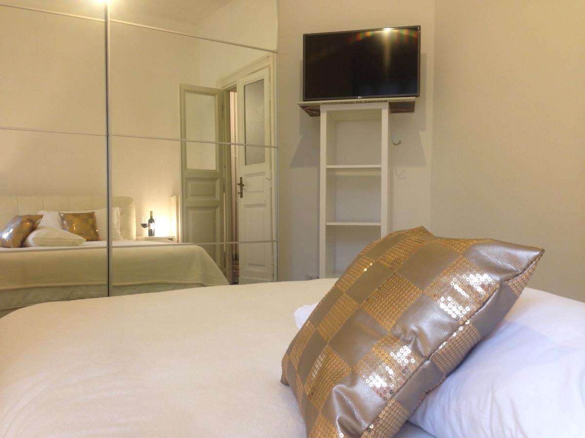 St. John Apartment *