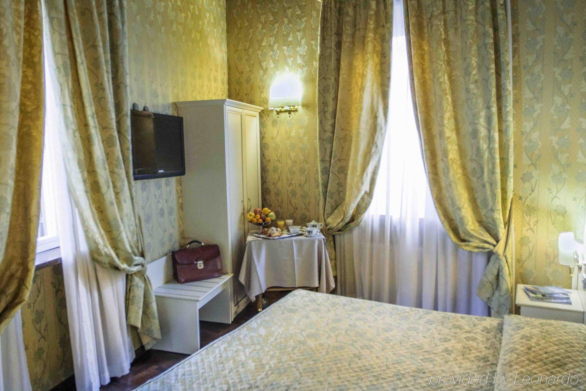 Residenza Canova Tadolini - Gjestgiverier 4*